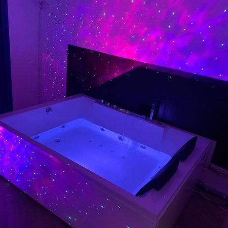 Paris La Defense - Santorin Apartment With Jacuzzi Courbevoie Zewnętrze zdjęcie